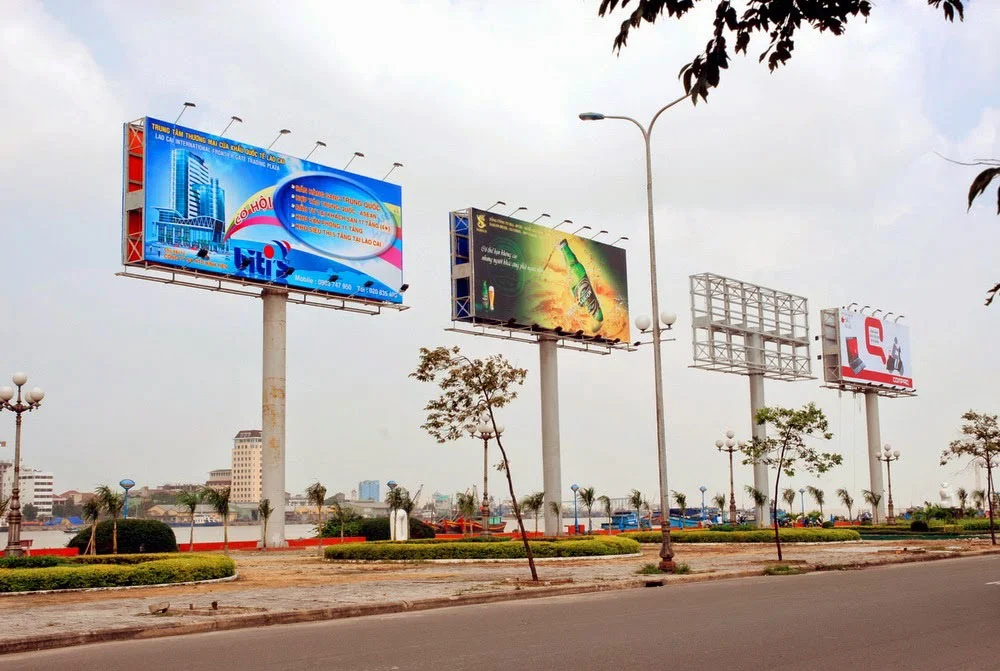 Bảng quảng cáo ngoài trời