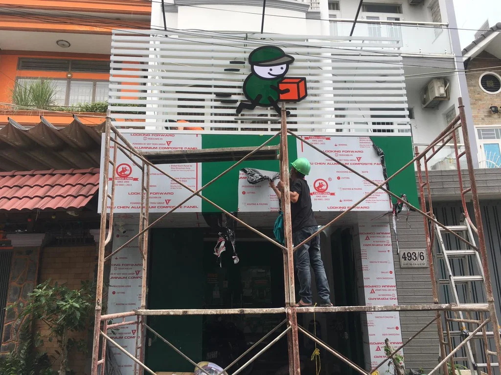 Làm bảng hiệu cho Công Ty cổ phần Bất Động Sản Unihome, Đường Trần Não, Quận 2